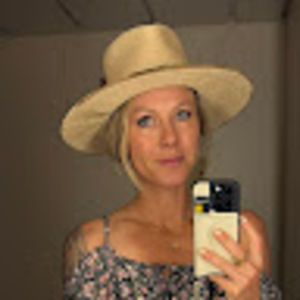 Meet your Posher, Alana